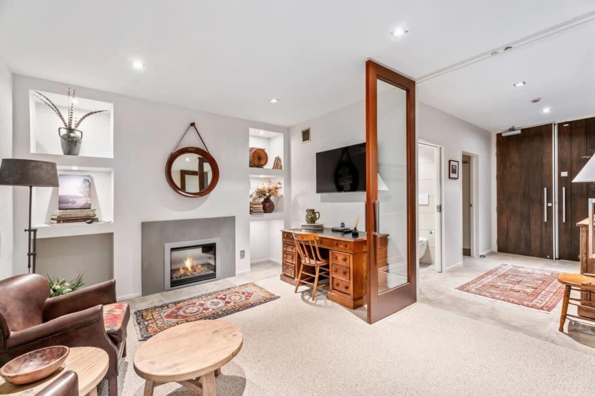 Pembroke Luxury Apartment 瓦纳卡 外观 照片